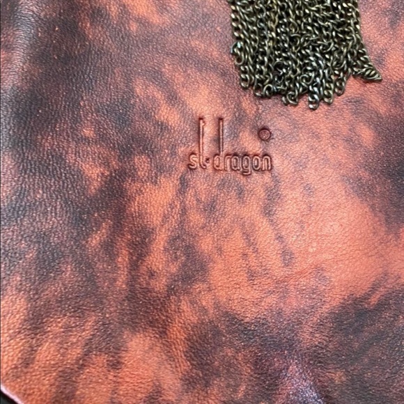 Gorgeous burnt orange and brown leather shoulder bag - Picture 2 of 4